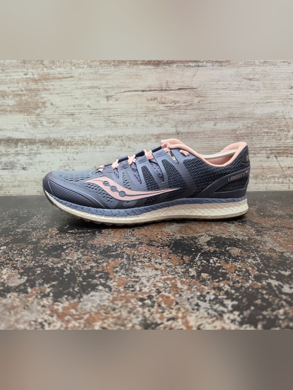 Womens Saucony Liberty ISO Running Shoes Sz 12 44.5 Used S10410